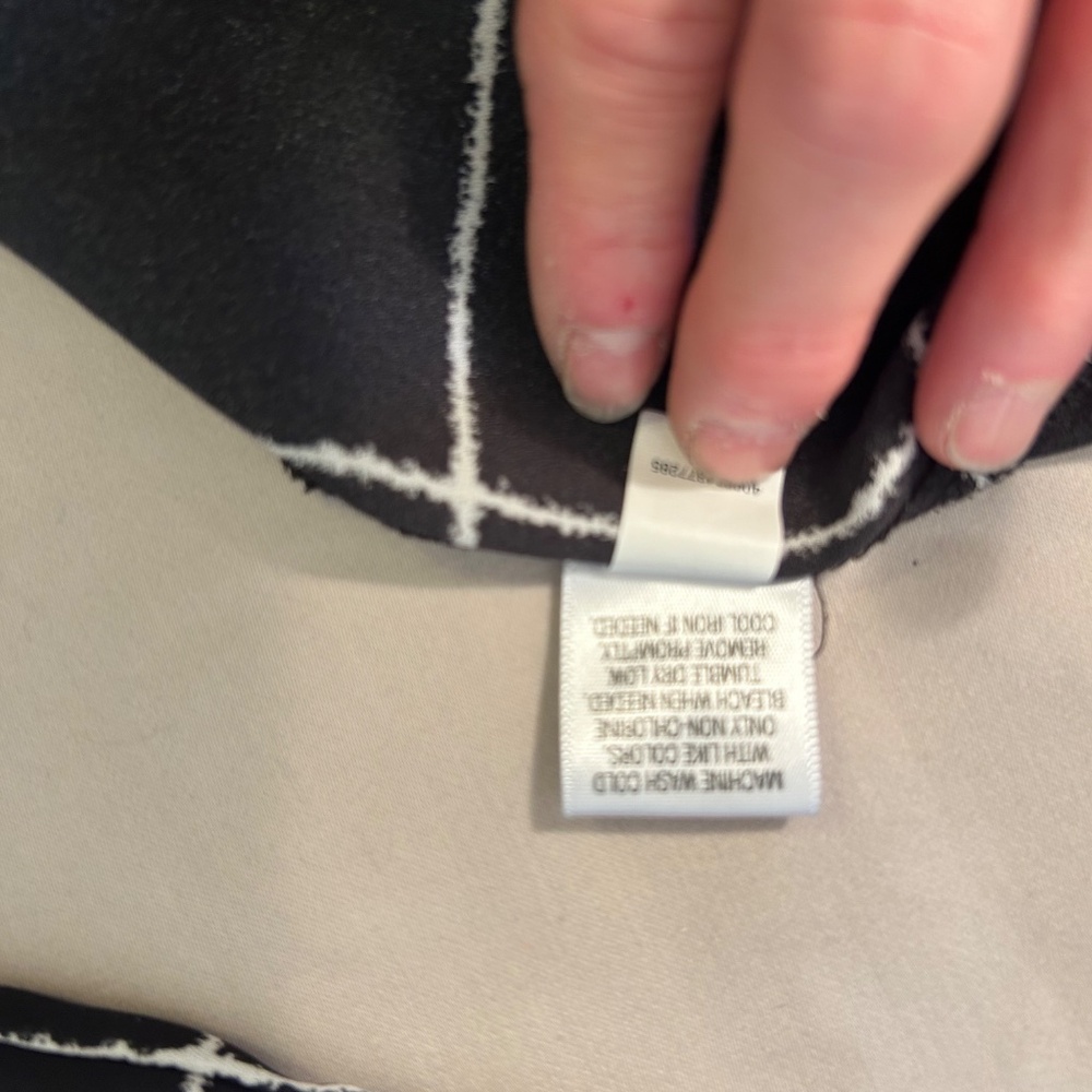 Women’s Apt 9 Essentials Black & White Checkered Long Sleeve Shirt | Size XS - Picture 11 of 11